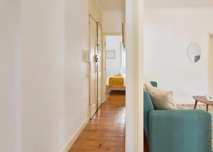 Appartement Lovely 2-bedroom In Trendy Campo Ourique