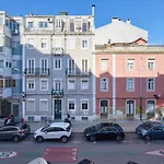 Apartment Lovely 2-bedroom In Trendy Campo Ourique Lisbon