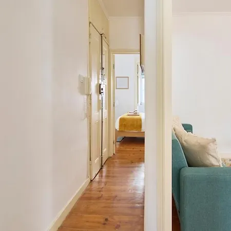 Apartamento Lovely 2-bedroom In Trendy Campo Ourique