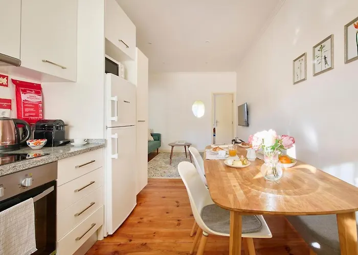 Apartament Lovely 2-bedroom In Trendy Campo Ourique