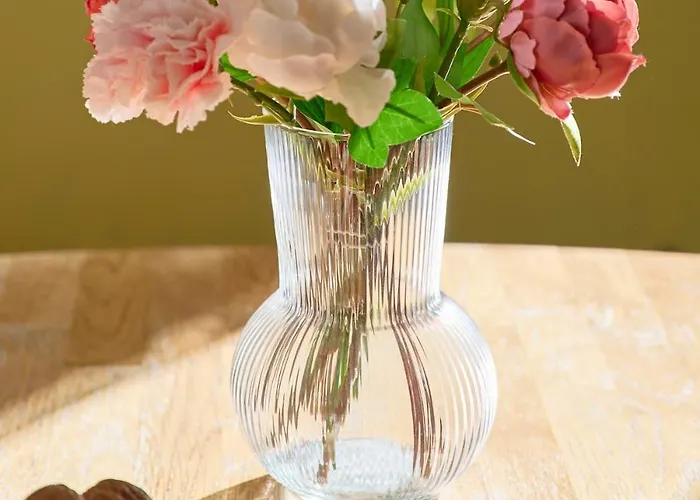 Lovely 2-bedroom In Trendy Campo Ourique * Lizbona