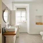 Appartamento Lovely 2-bedroom In Trendy Campo Ourique
